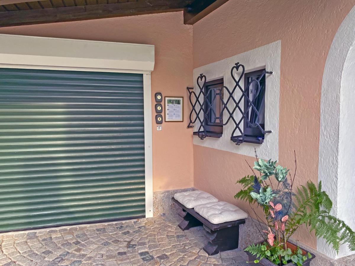 Goldspecht - Boho Appartements Σάαλμπαχ-Χίντεργκλεμ Εξωτερικό φωτογραφία