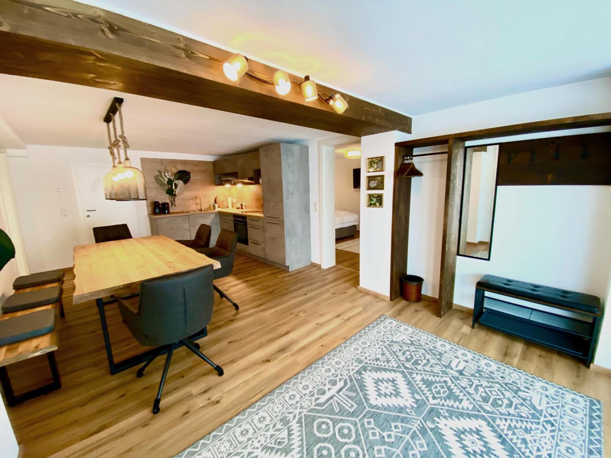 Goldspecht - Boho Appartements Σάαλμπαχ-Χίντεργκλεμ Εξωτερικό φωτογραφία